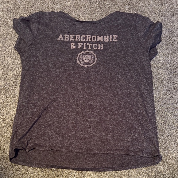 Abercrombie & Fitch Woman’s Charcoal Tee - Picture 1 of 2